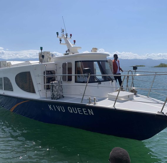 Le Kivu Queen à quai