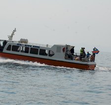 Le MV Kivu King traverse le lac Kivu